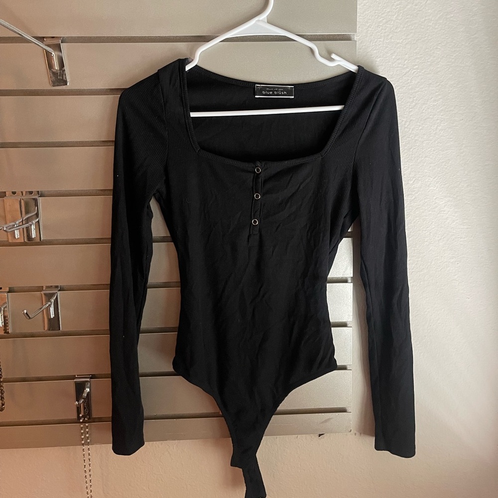 Button-up body suit